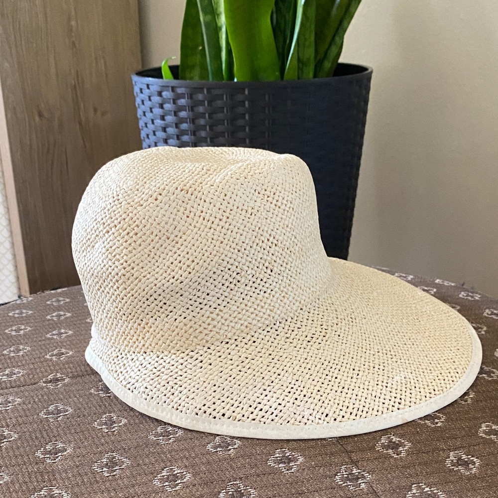 Straw Paper Cream Visor Sun Hat. NWOT - Picture 4 of 5